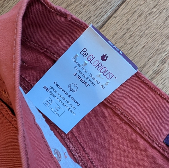 Nwt Women's Gloria Vanderbilt Amanda Classic Rise Tapered Leg Jeans Size 8 - Picture 3 of 5